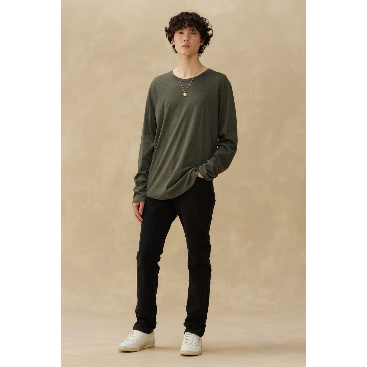 Kuwalla Tee - Uppercut Sweater in Dark Green