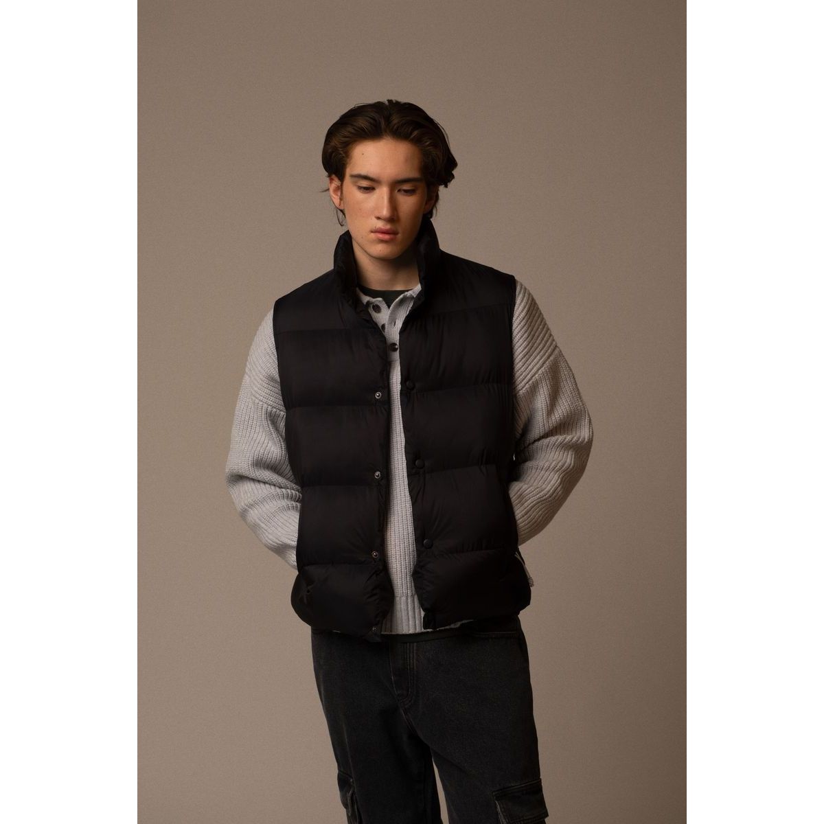 Kuwalla Tee - Nylon Puffer Vest in Black