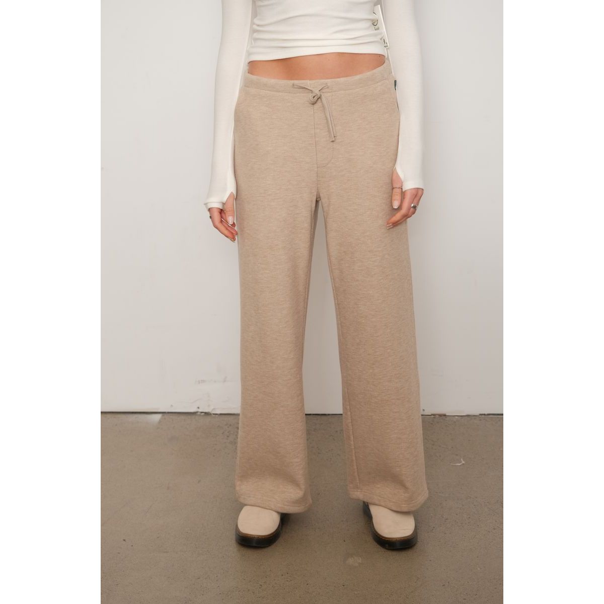 Kuwalla Tee - Arya Plush Wide Leg in Melange Beige