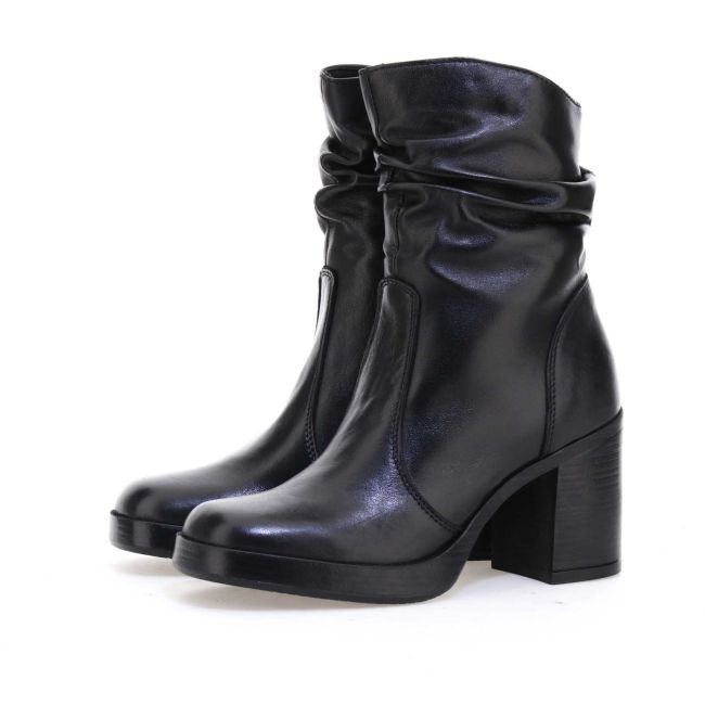 MJUS - Micheala Boot in Nero