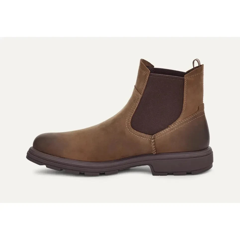 UGG - Men's Biltmore Chelsea Boot in Oat