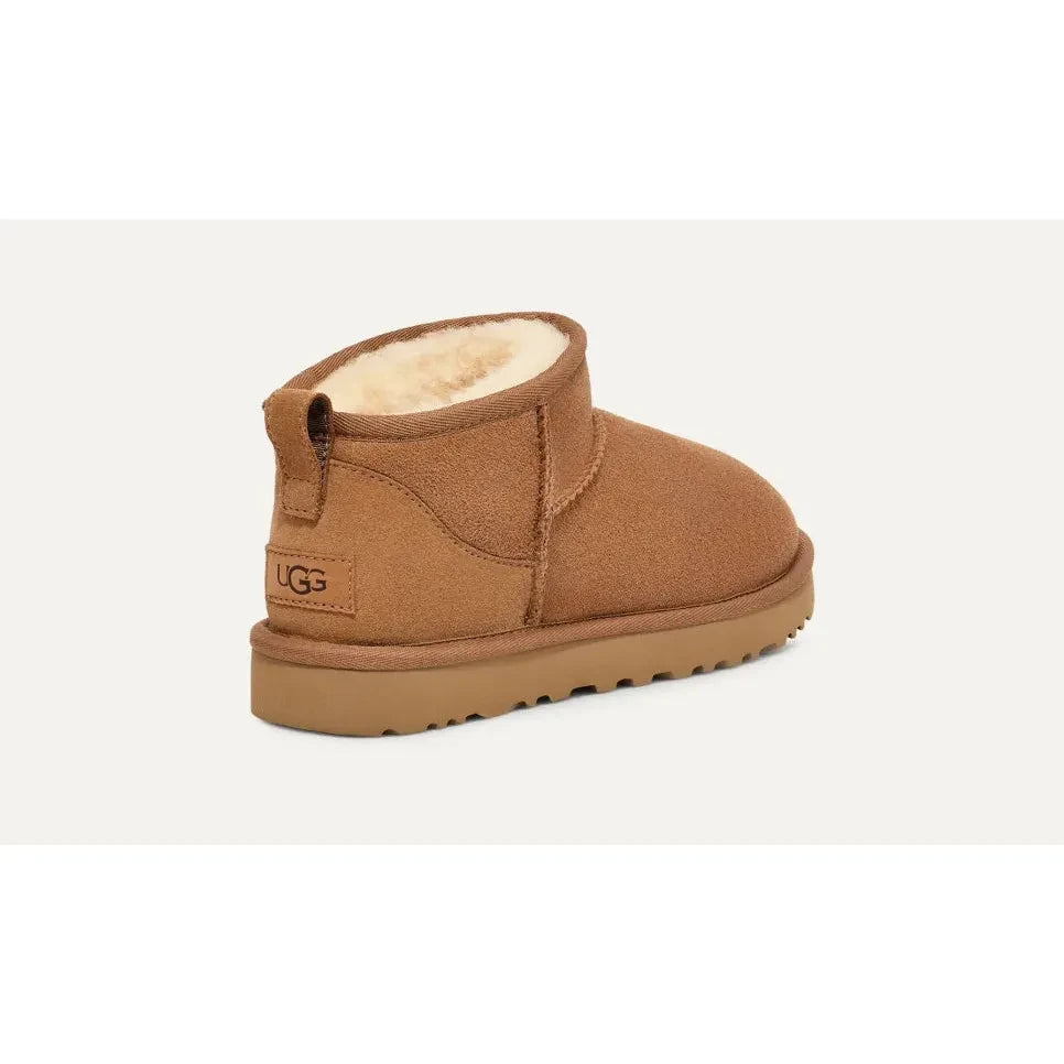 Ugg - Classic Ultra Mini in Chestnut