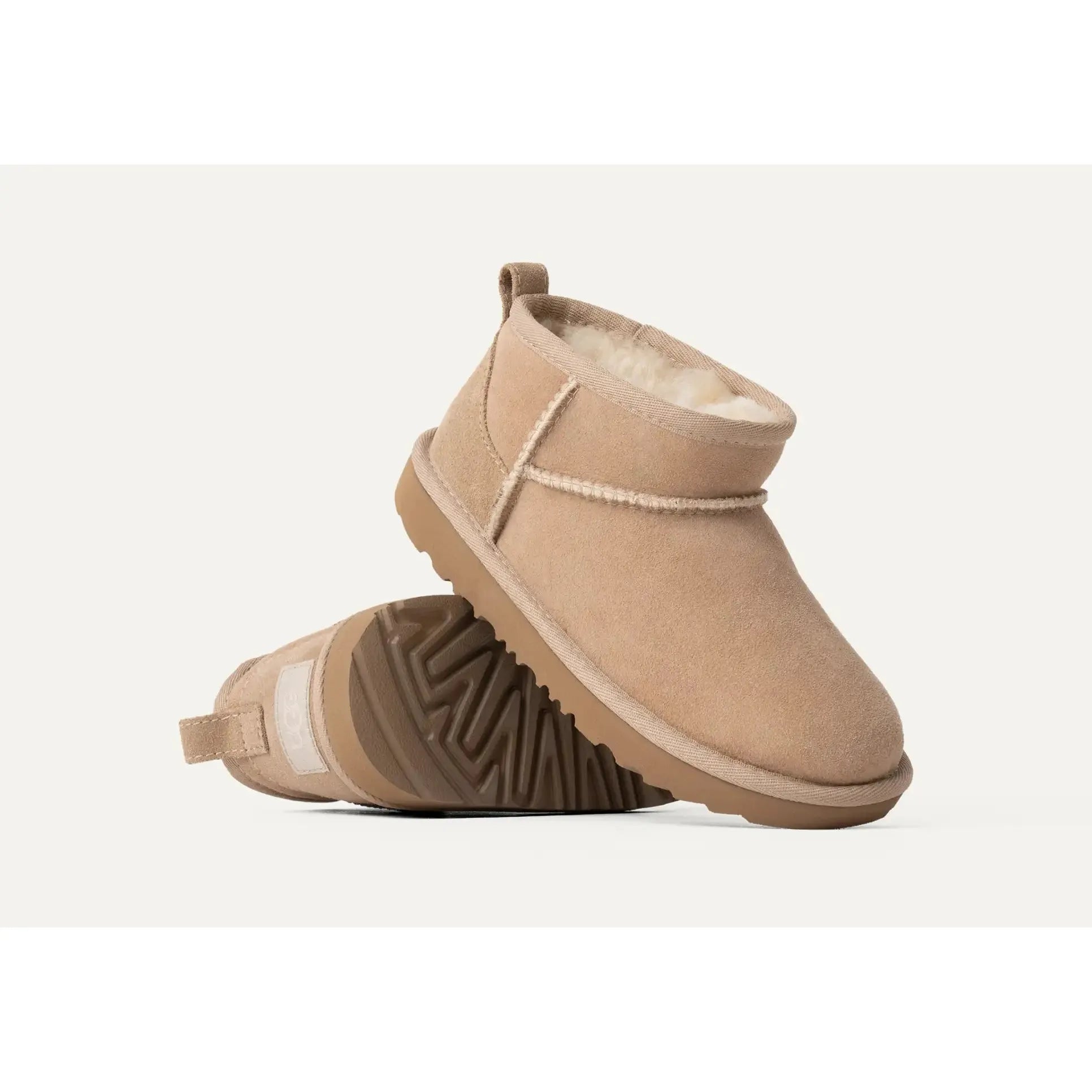 Ugg - Kids' Classic Ultra Mini in Sand