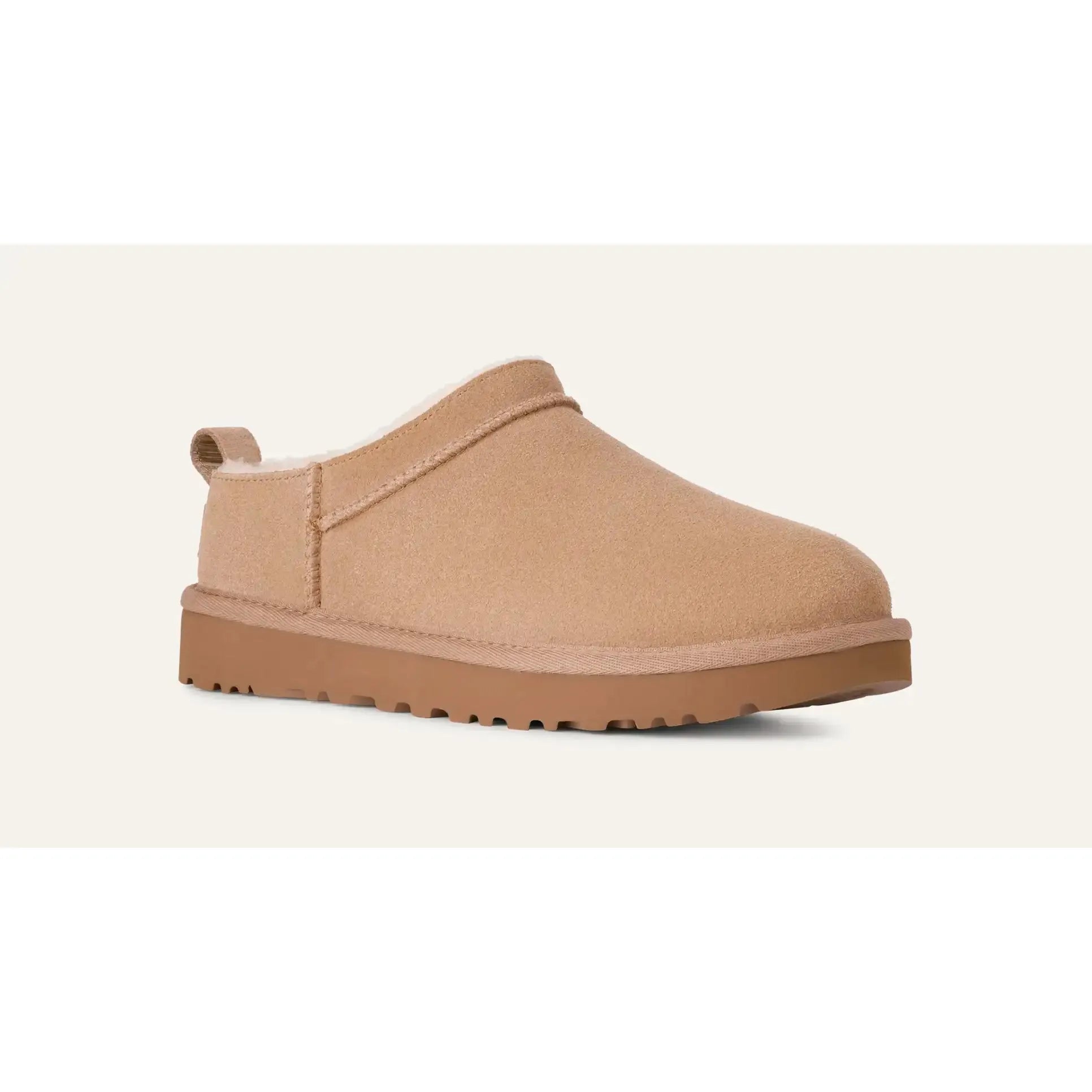 Ugg - Classic Micro in Sand