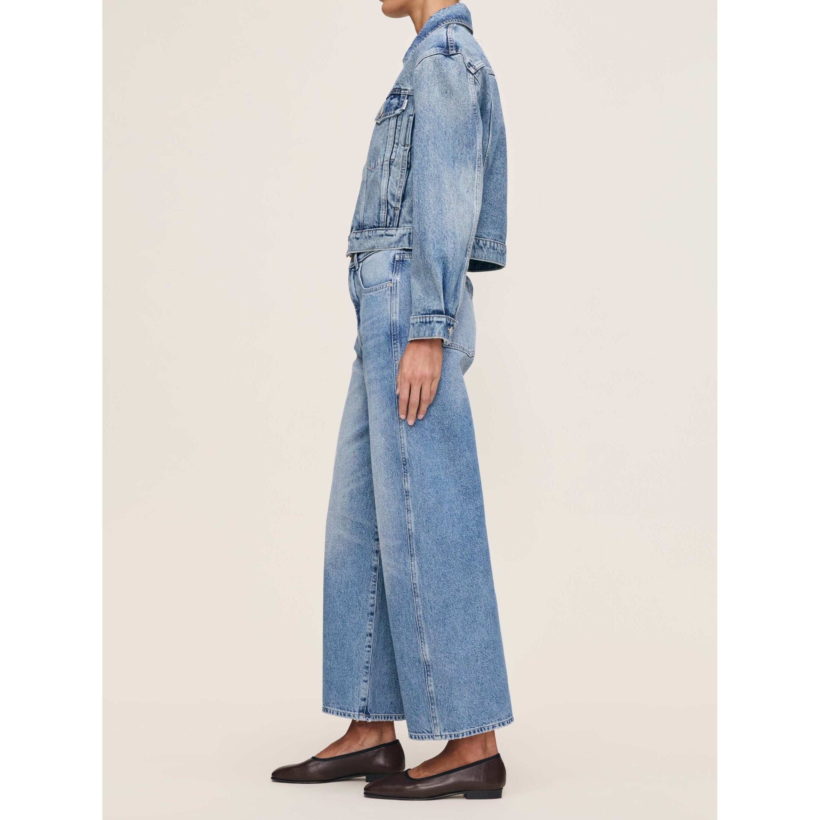 DL1961 - Taylor Relaxed Barrel Ultra High Rise Jeans in Salt Lake