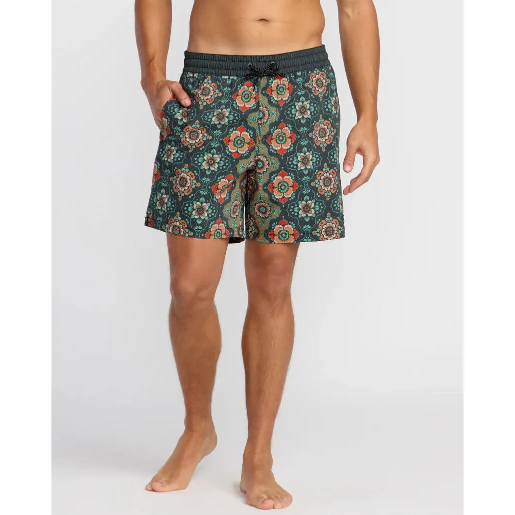 Billabong - Good Times Laybacks 16" Trunks in Stealth