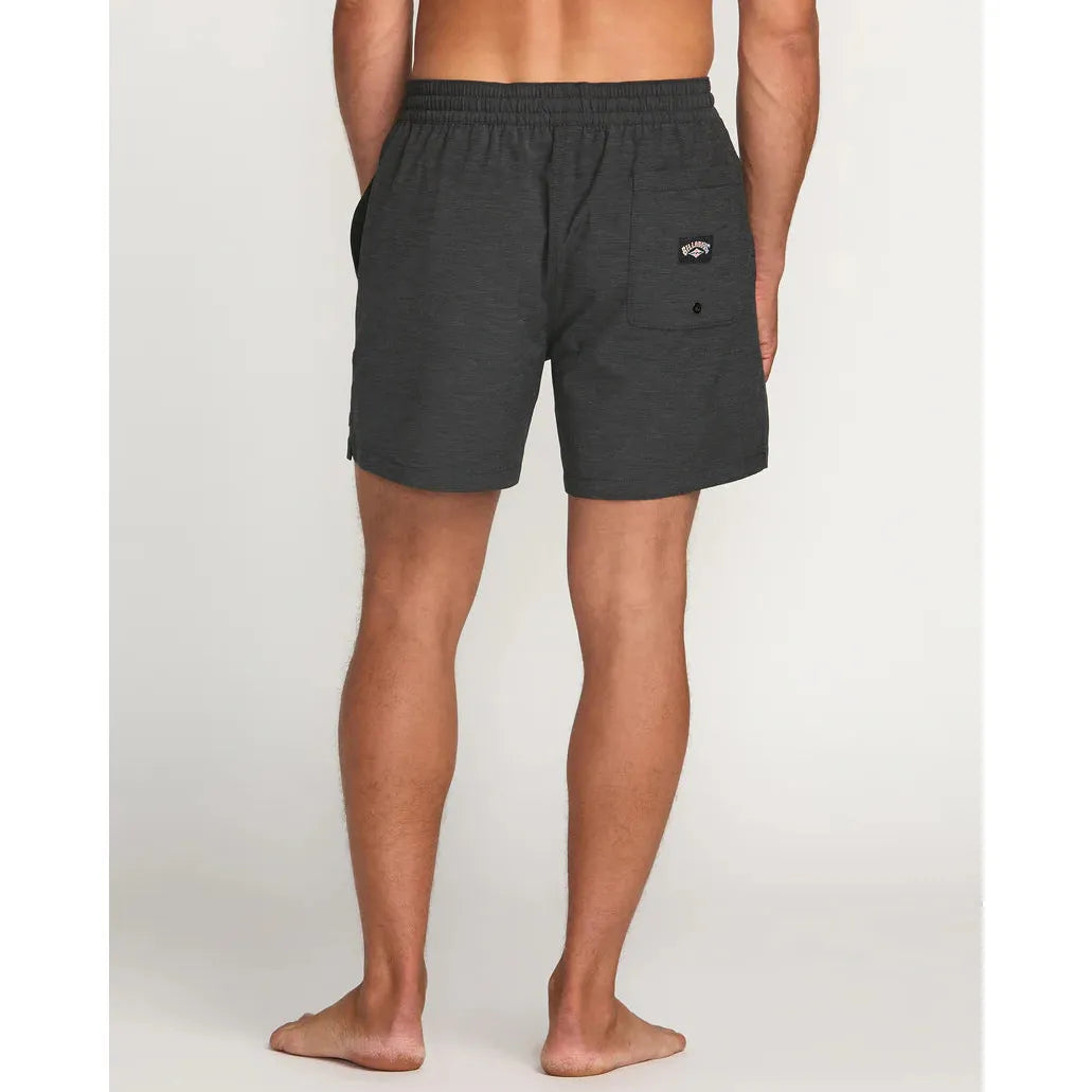 Billabong - Every Other Day Laybacks 16" Trunks in Black