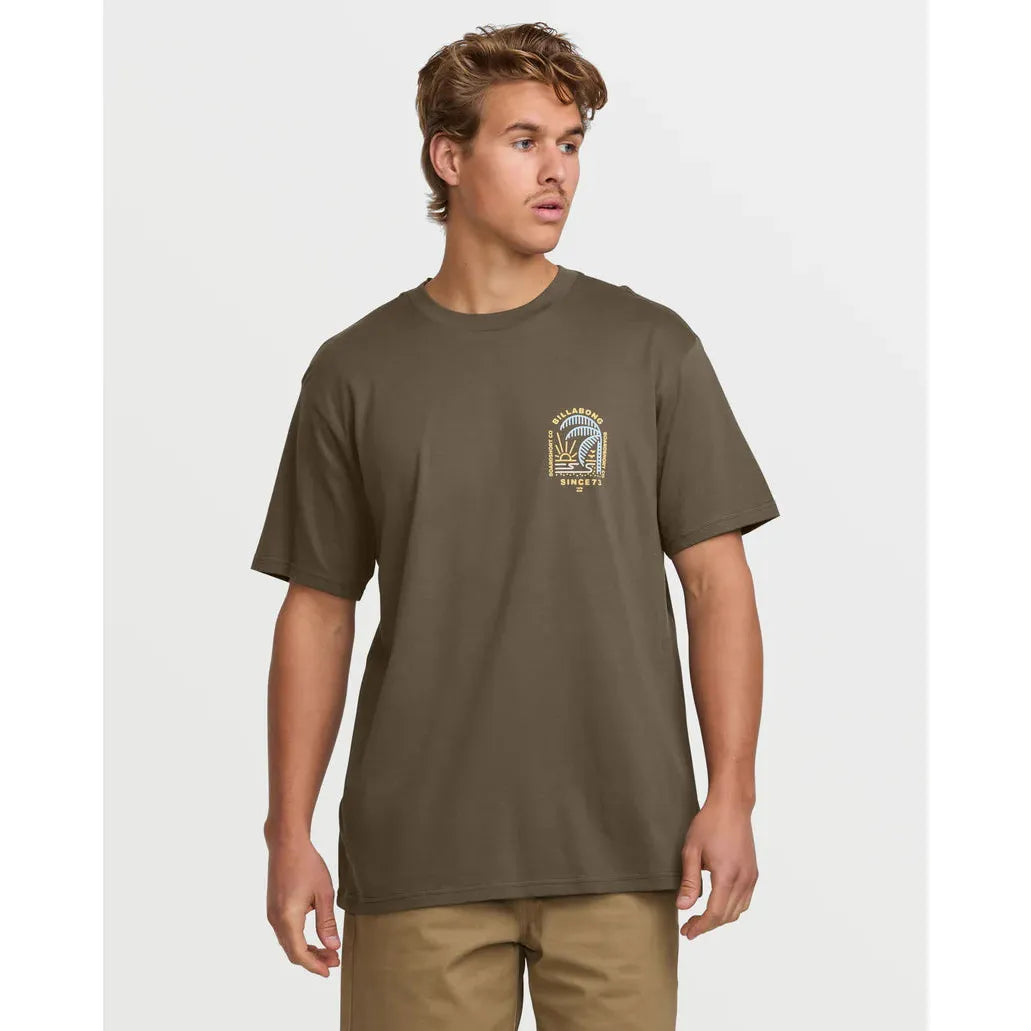 Billabong - Last Light Premium Short Sleeve Tee in Brown