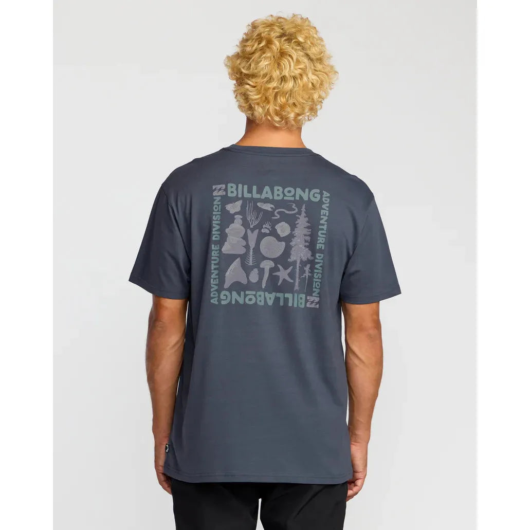 Billabong - Trail A/Div Short Sleeve T-Shirt in Medium Blue