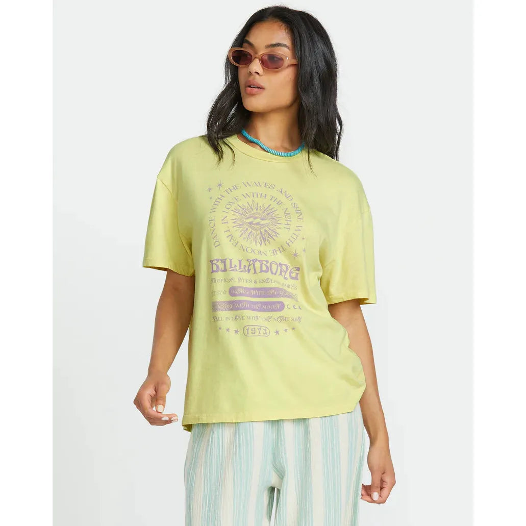 Billabong - Best Session Short Sleeve Tee in Sunset