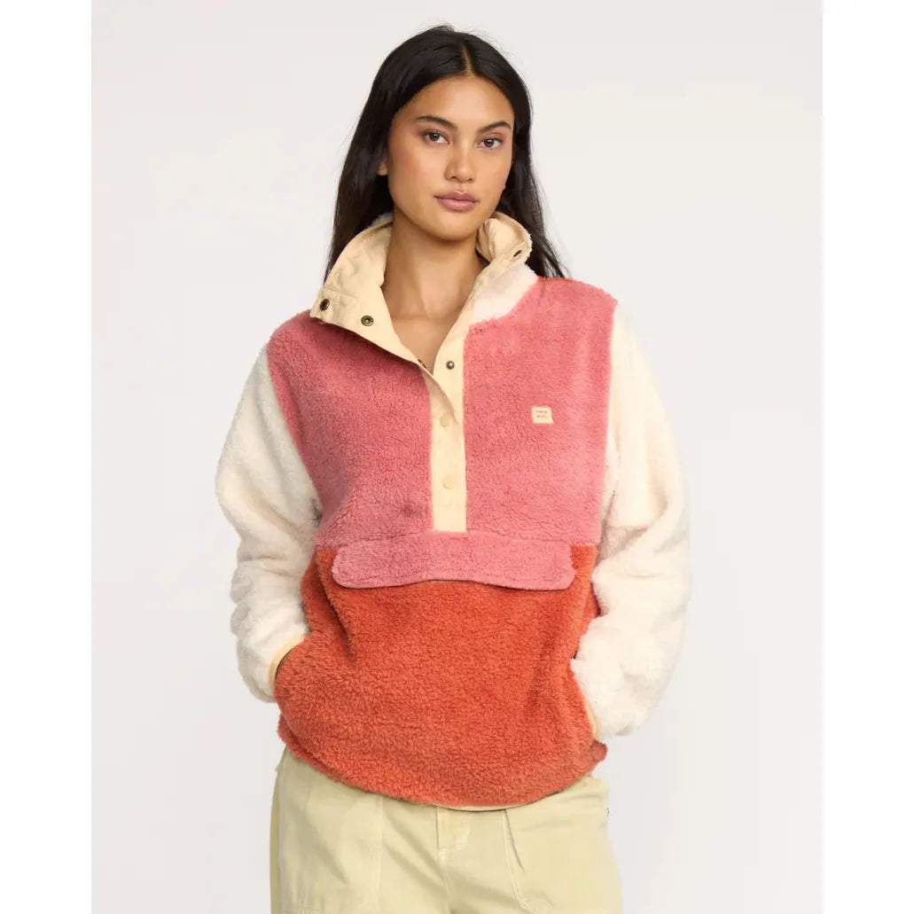 Billabong - Switchback Pullover Sweatshirt in Kiss The Earth