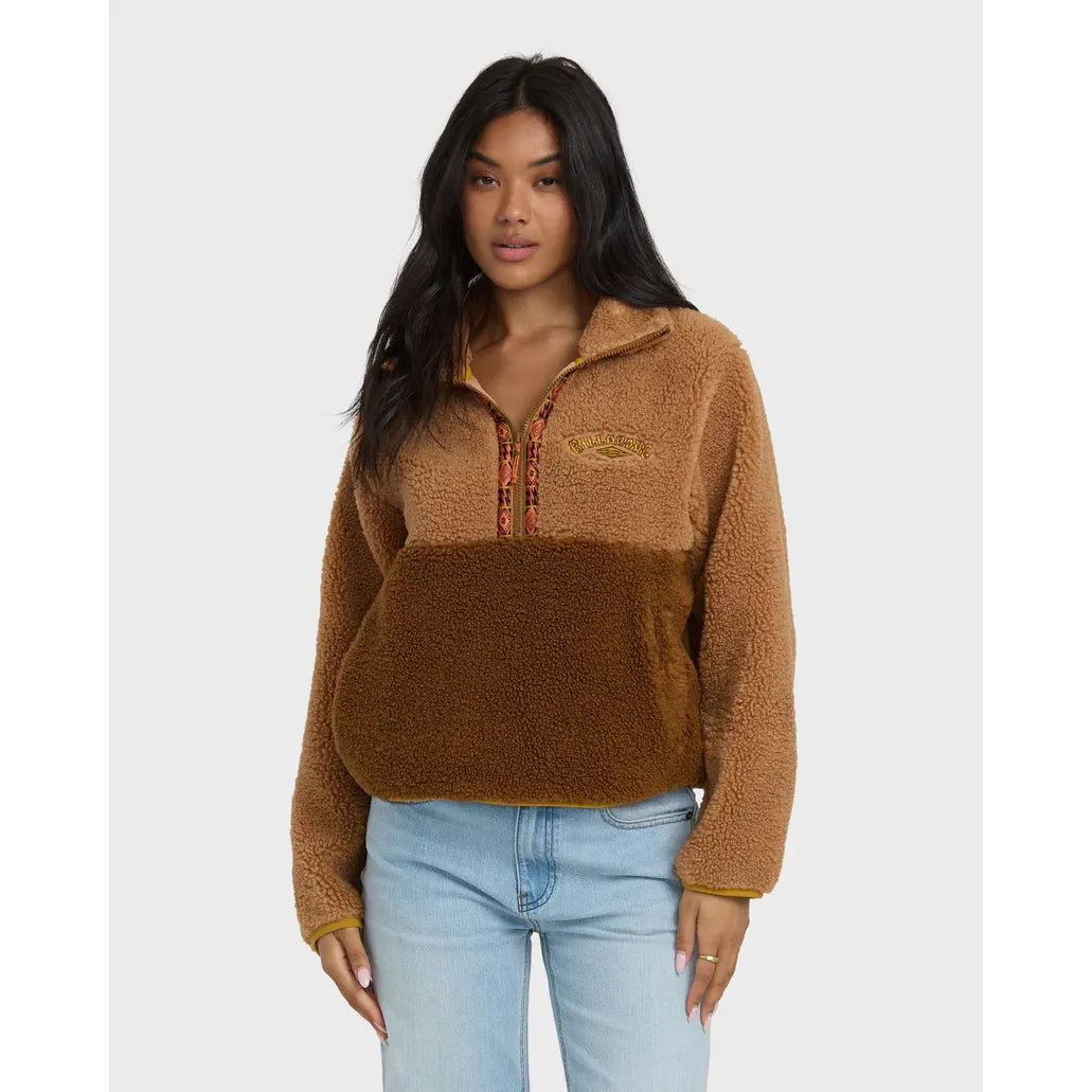 Billabong - Horizon Mock Neck Half Zip Sweatshirt in Truffle