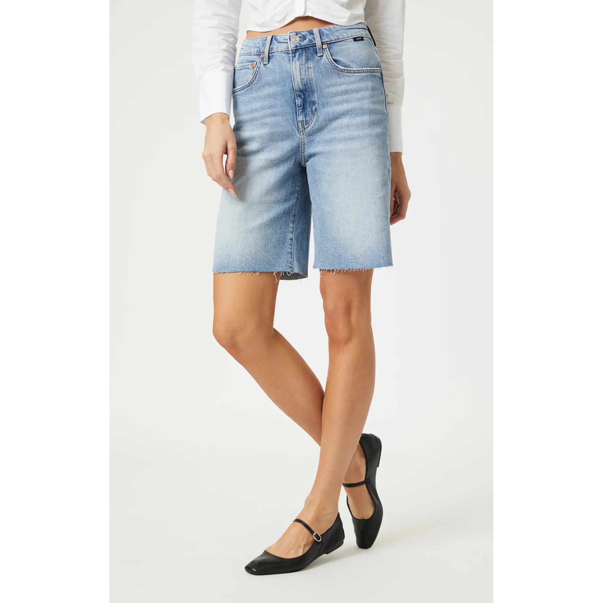 Mavi - Selina Bermuda Short in Light Used Classic Blue