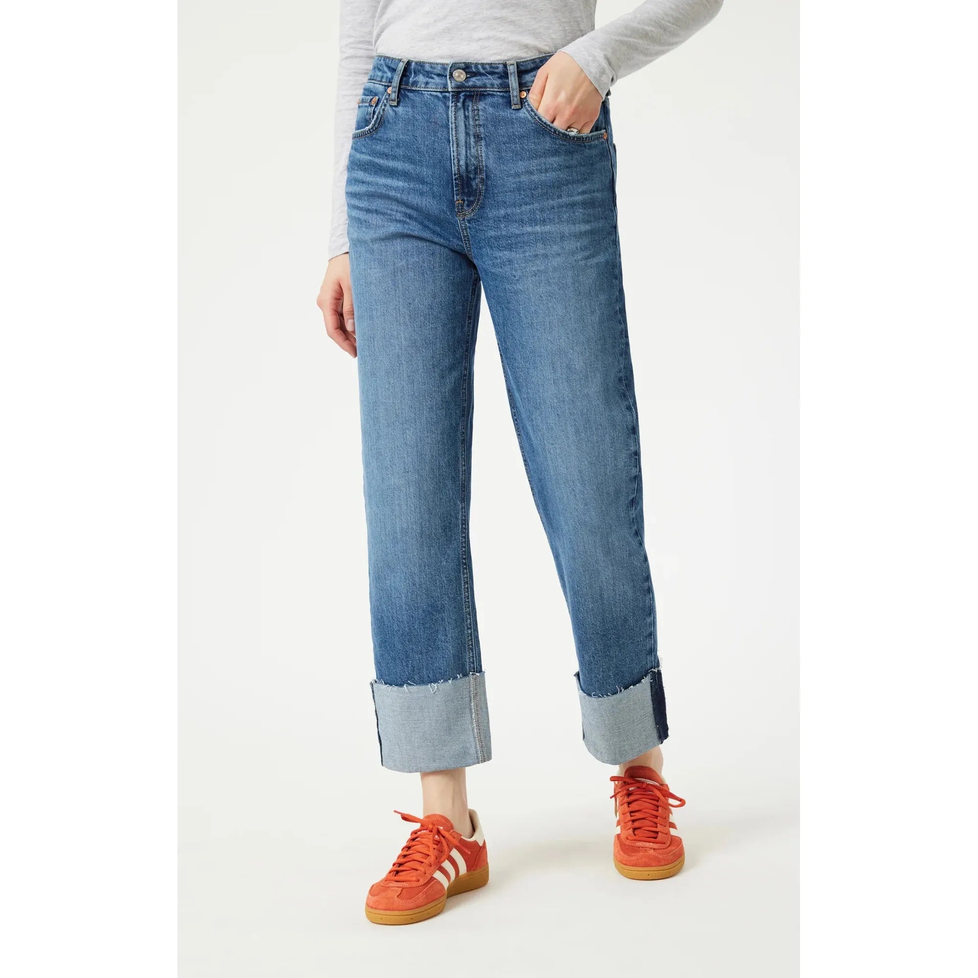 Mavi Savannah Cuffed Straight in Shaded Classic Blue