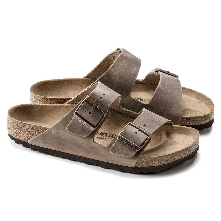 BIRKENSTOCK - Arizona Oiled Leather in Tobacco Brown R