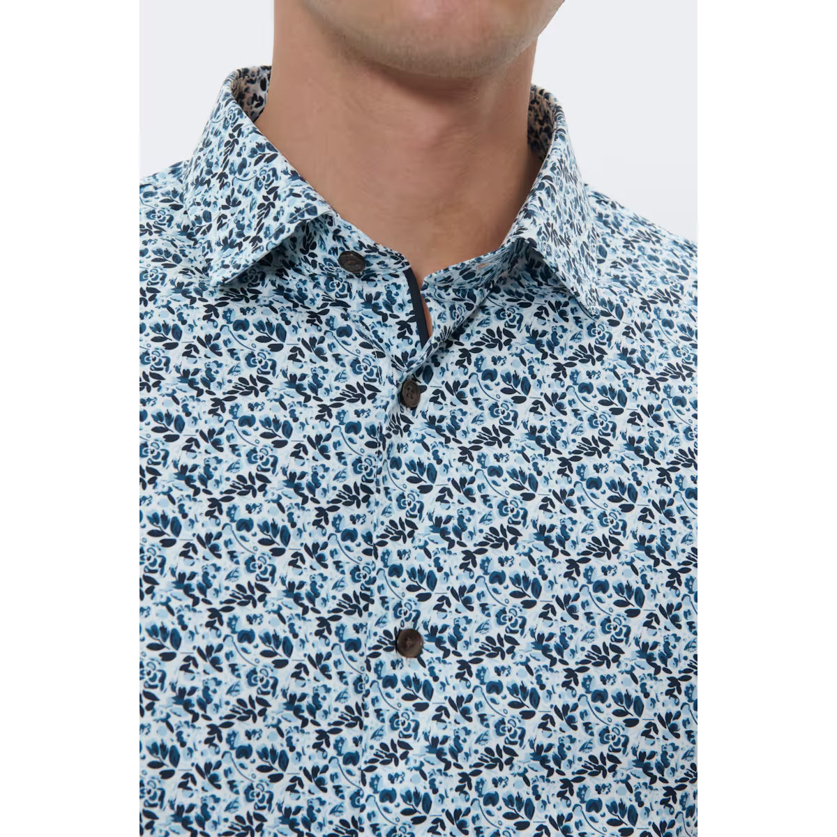 Matinique - MAtrostol Shirt in White/Navy Floral Print