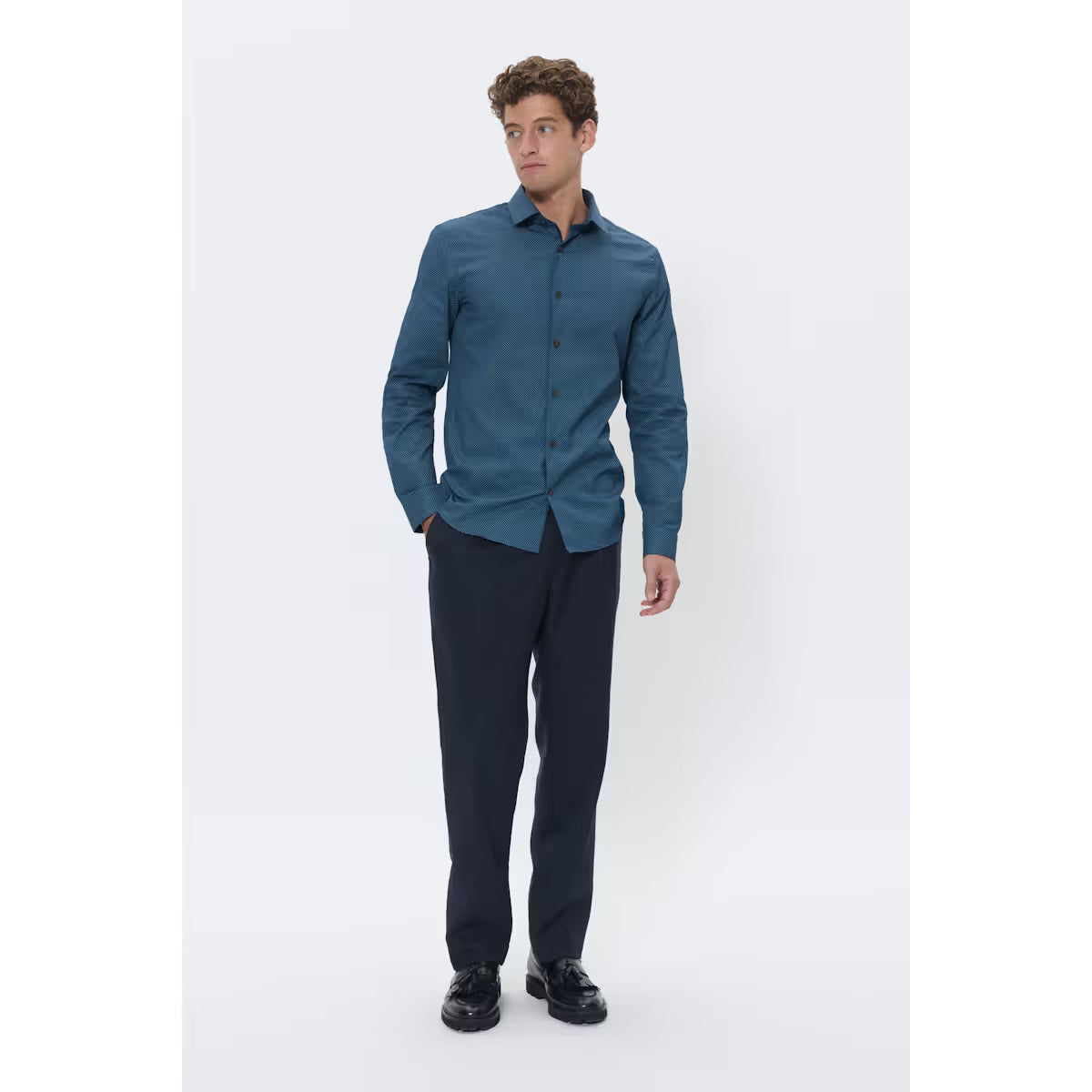 Matinique - MAtrostol Shirt in Dark Navy Dots