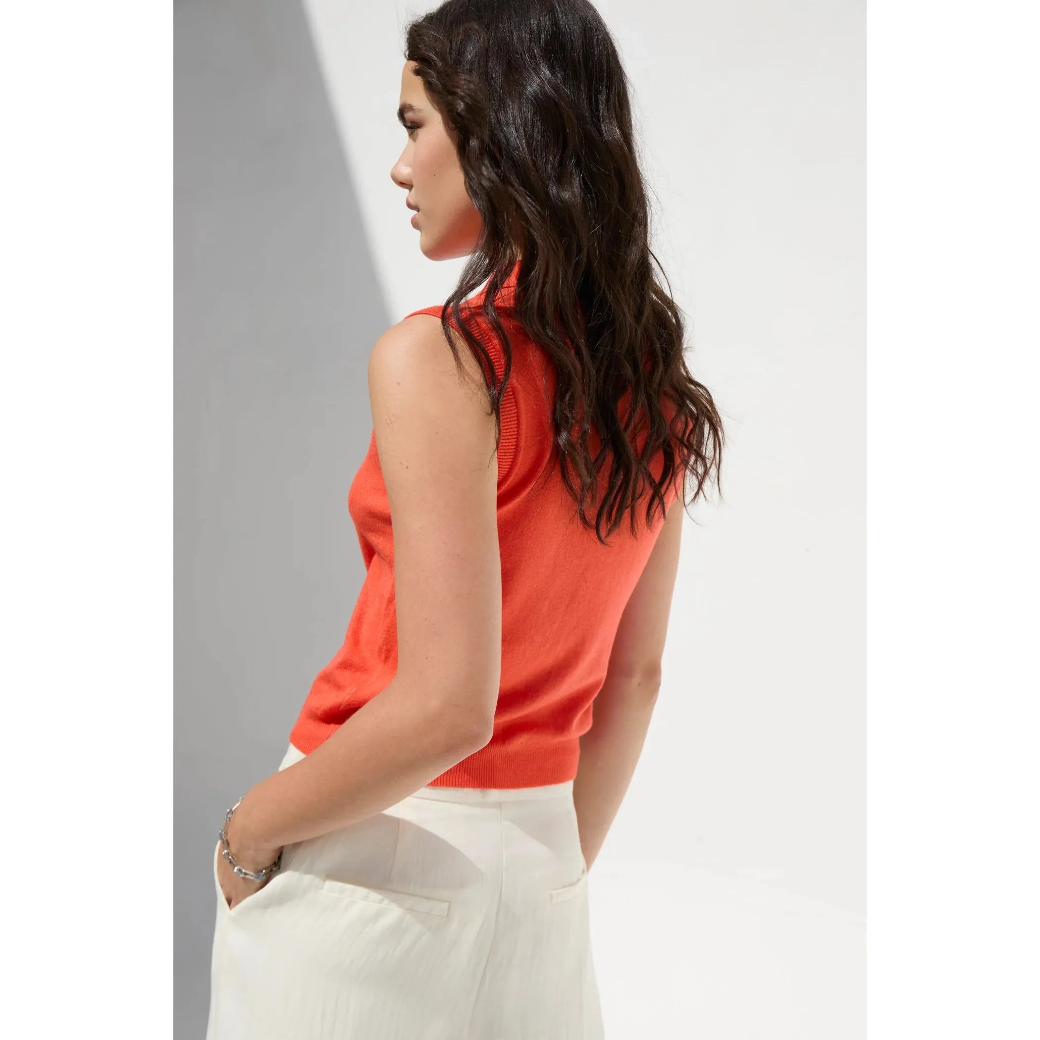 Deluc - Cassio Knit Top in Red
