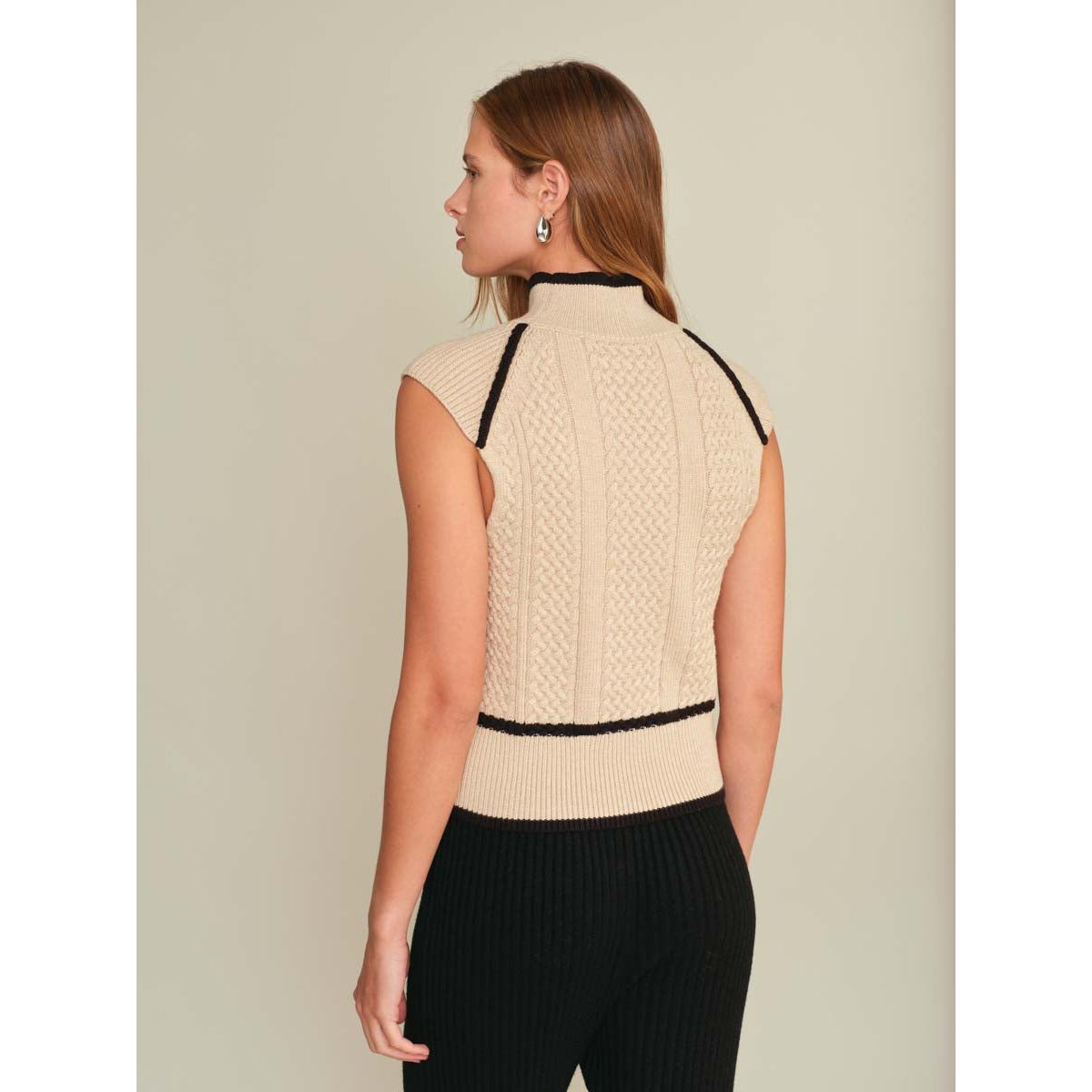Deluc - Joe Turtleneck in Ecru/Black