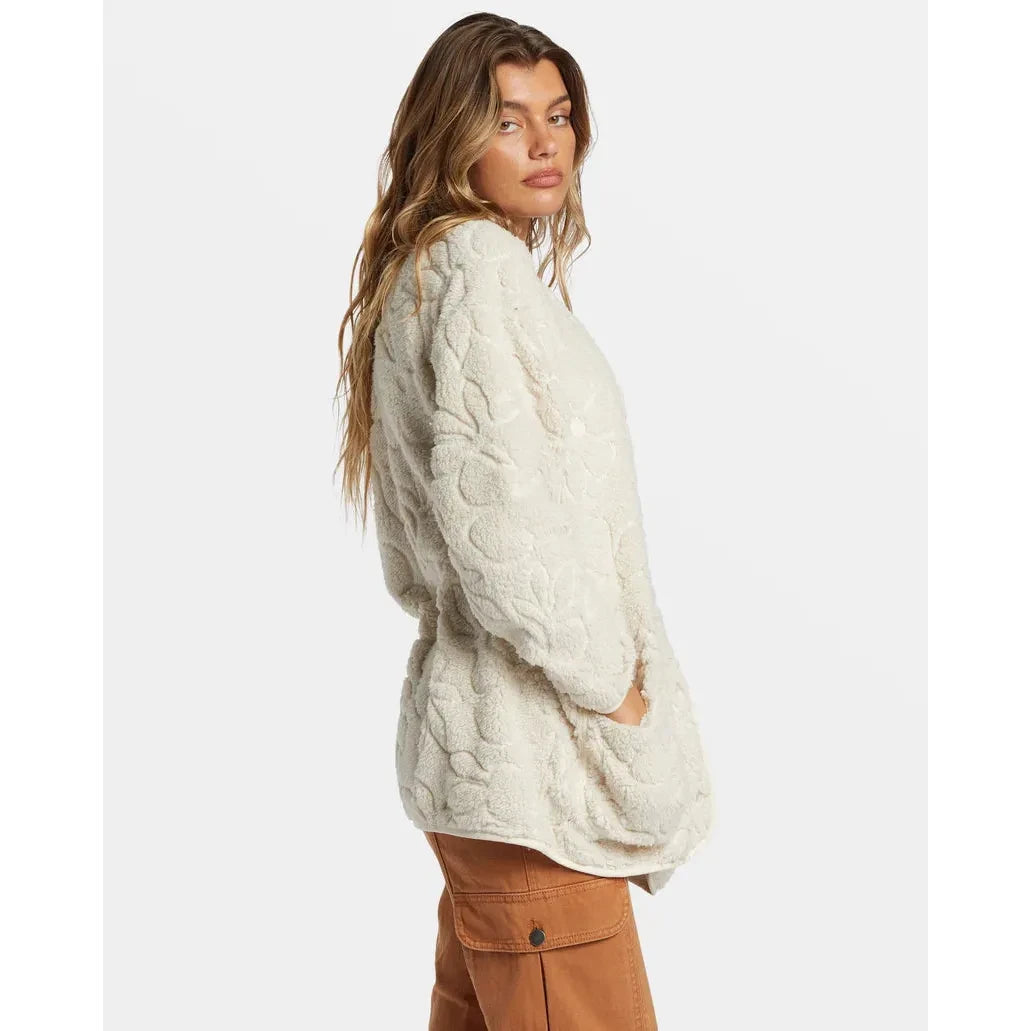 Billabong - Fireside Cozy Buttoned Fleece Jacket In Cool Whip