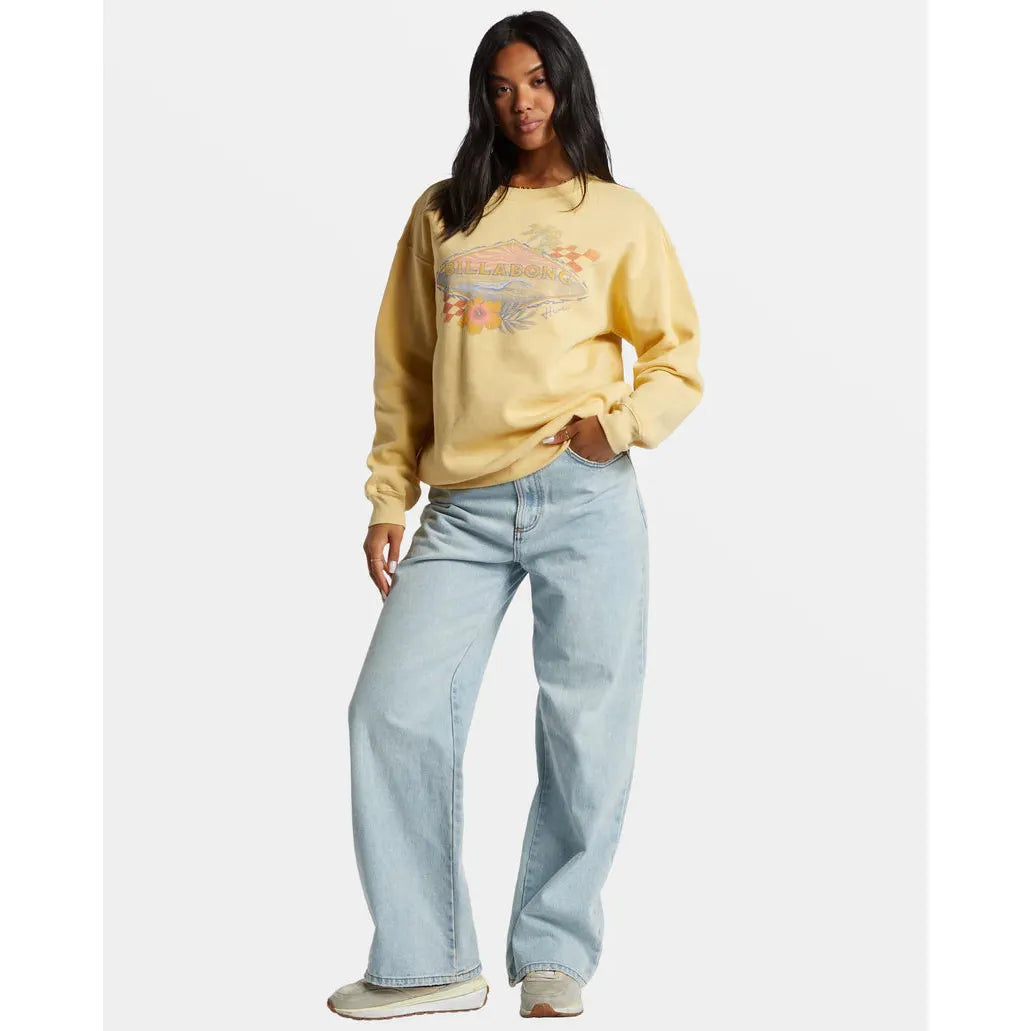 Billabong - Surfing Together Crewneck Sweatshirt in Pale Yellow