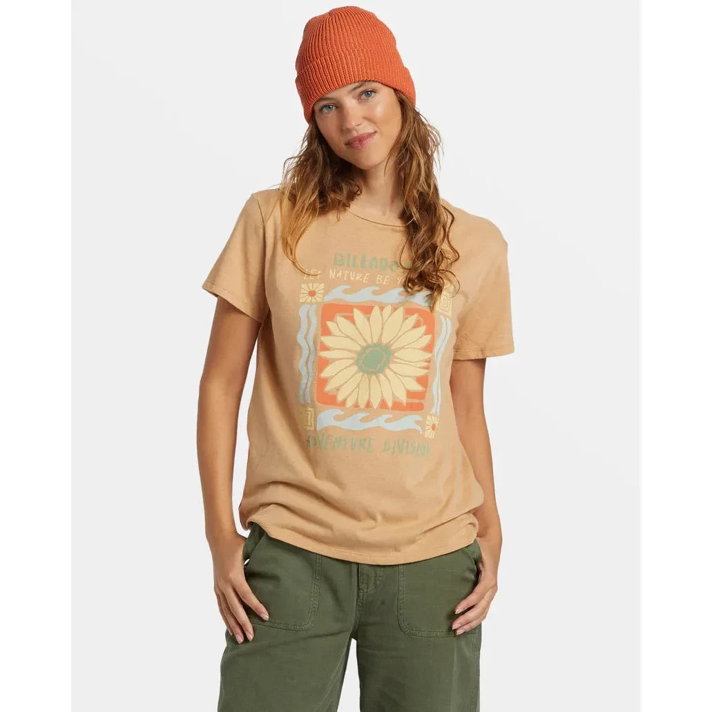 Billabong - A/Div T-Shirt in Wet Sand