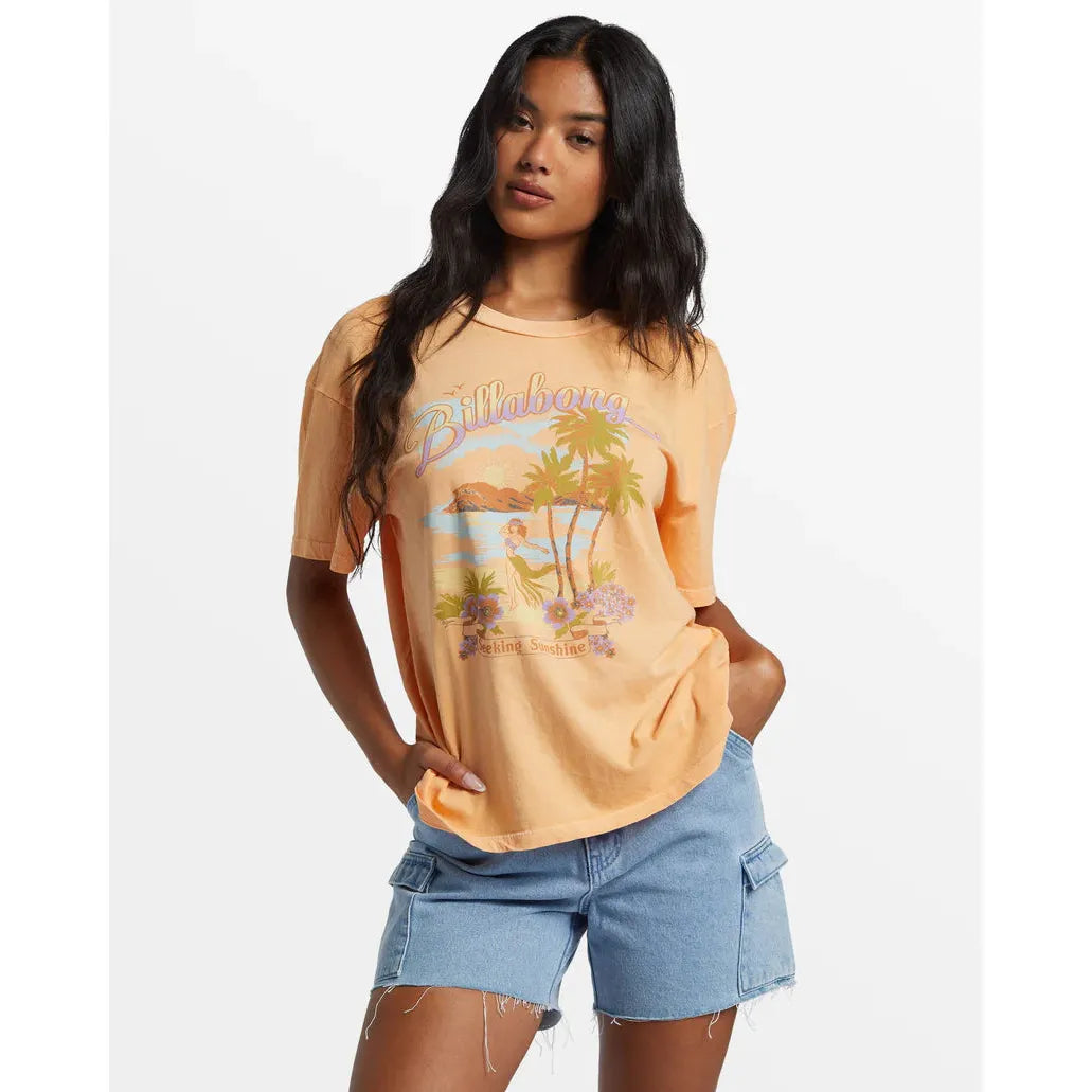 Billabong - Wish You Were Here Oversized T-Shirt in Tangy Peach