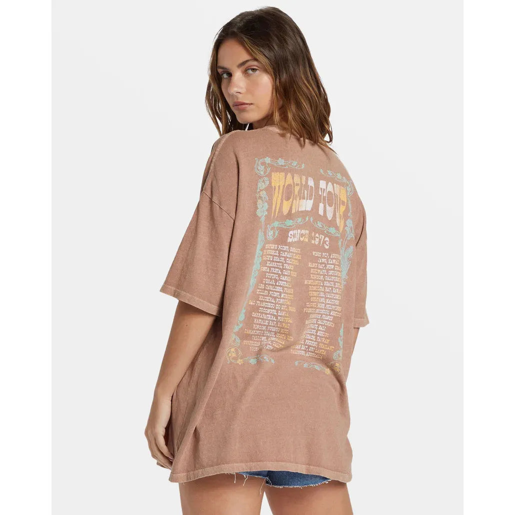 Billabong - Walk With Me T-Shirt in Sweet Earth