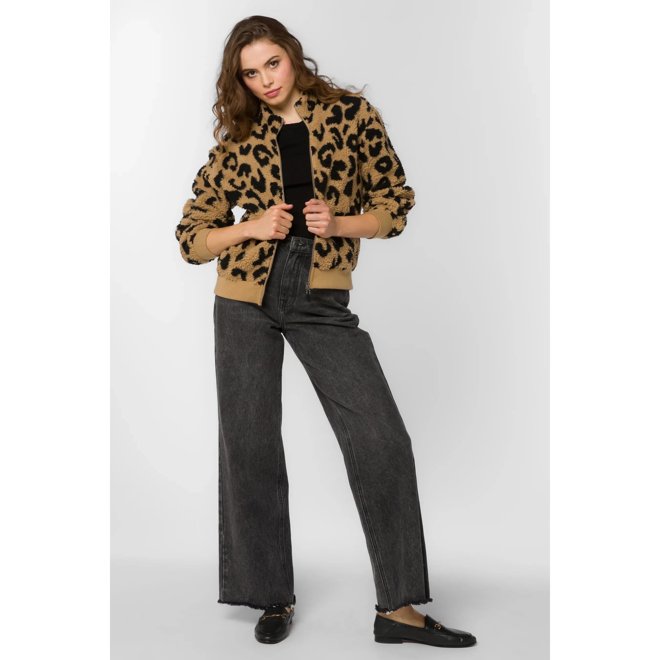 Velvet Heart - Aggie Jacket in Cheetah Fuzz