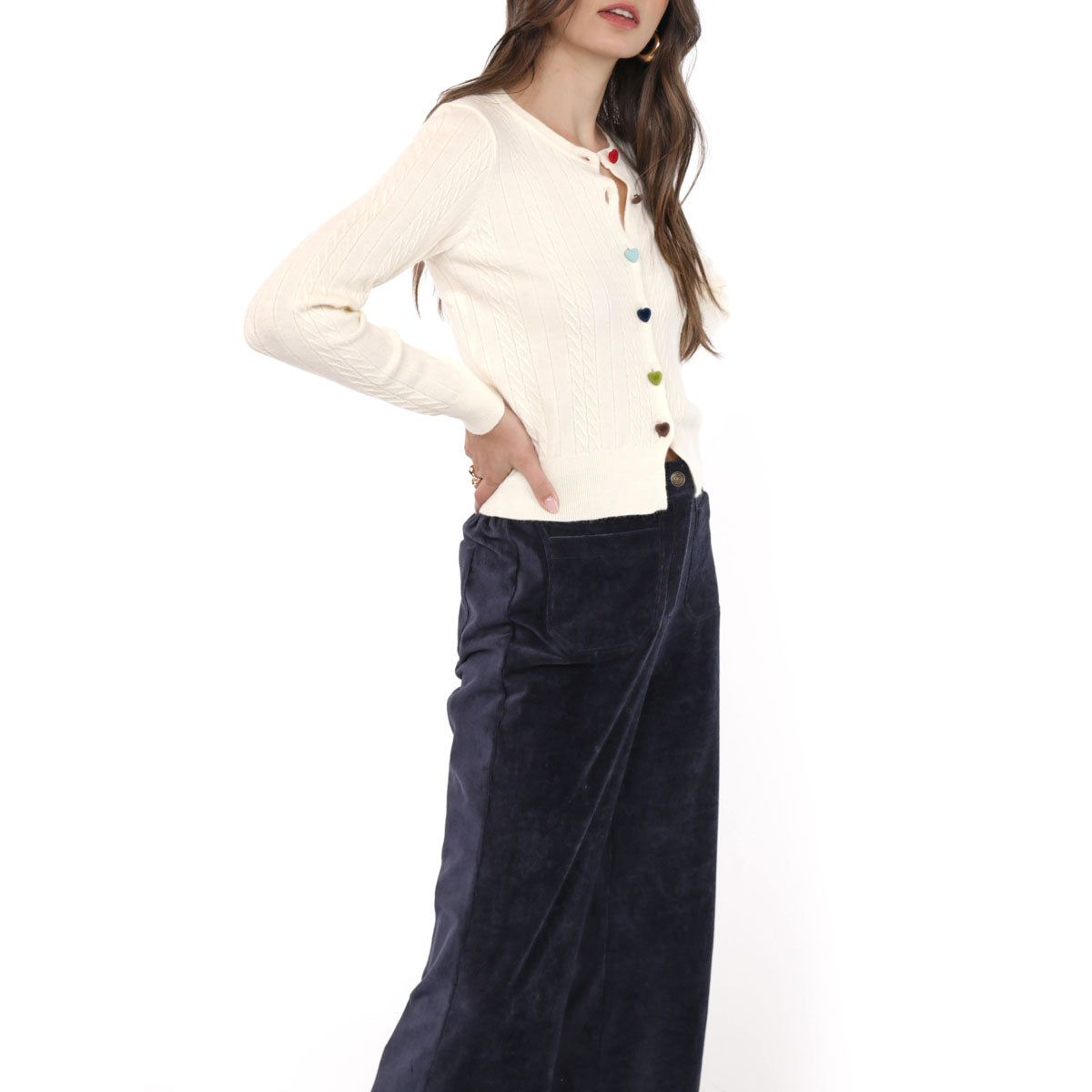 Sadie & Sage - Mochi Heart Button Cardigan in Ivory