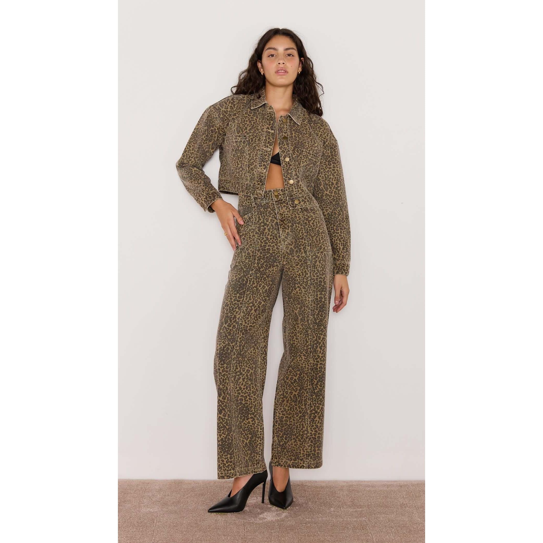 Mink Pink - Anouk Print Denim Jeans in Leopard