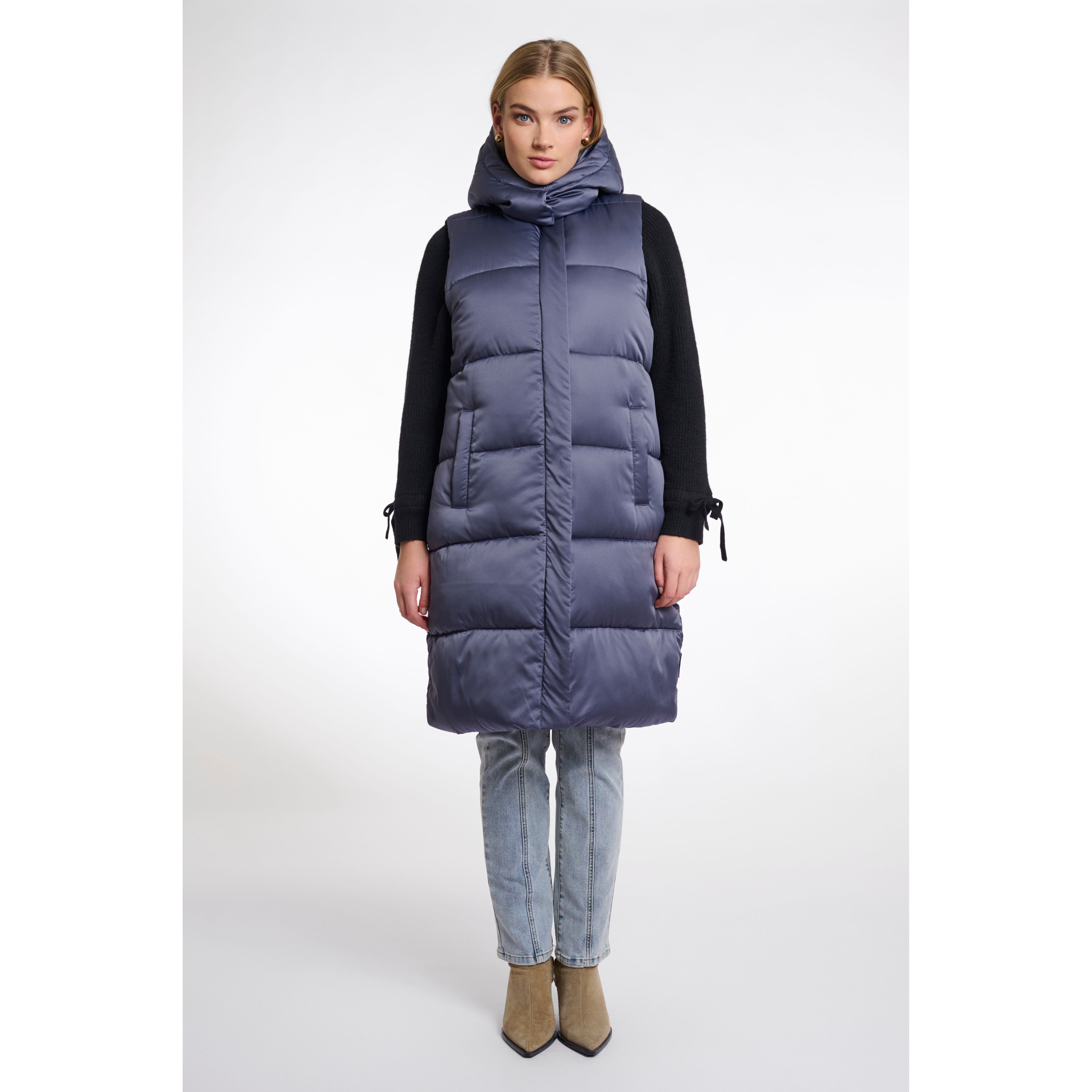 Rino & Pelle - Chernine Vest in Night Grey