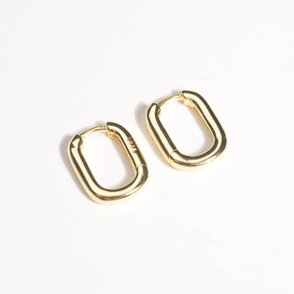 Lua & Sol - Audrey Squoval Hoops in Gold