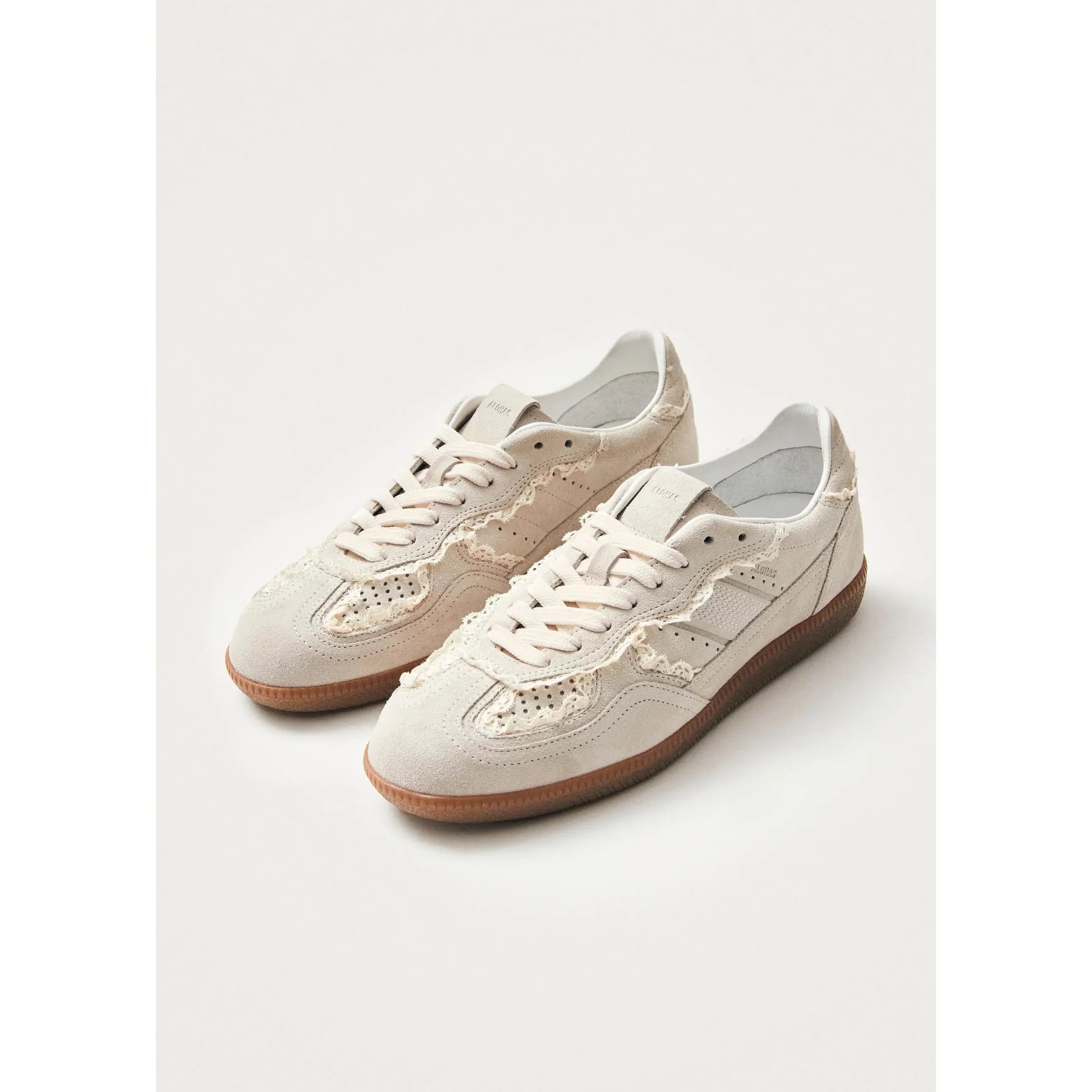 Alohas - 490 Crochet Cream Leather Sneaker