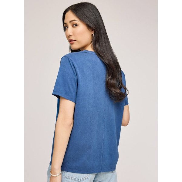 Gentle Fawn - Jennifer V-Neck Tee in Navy