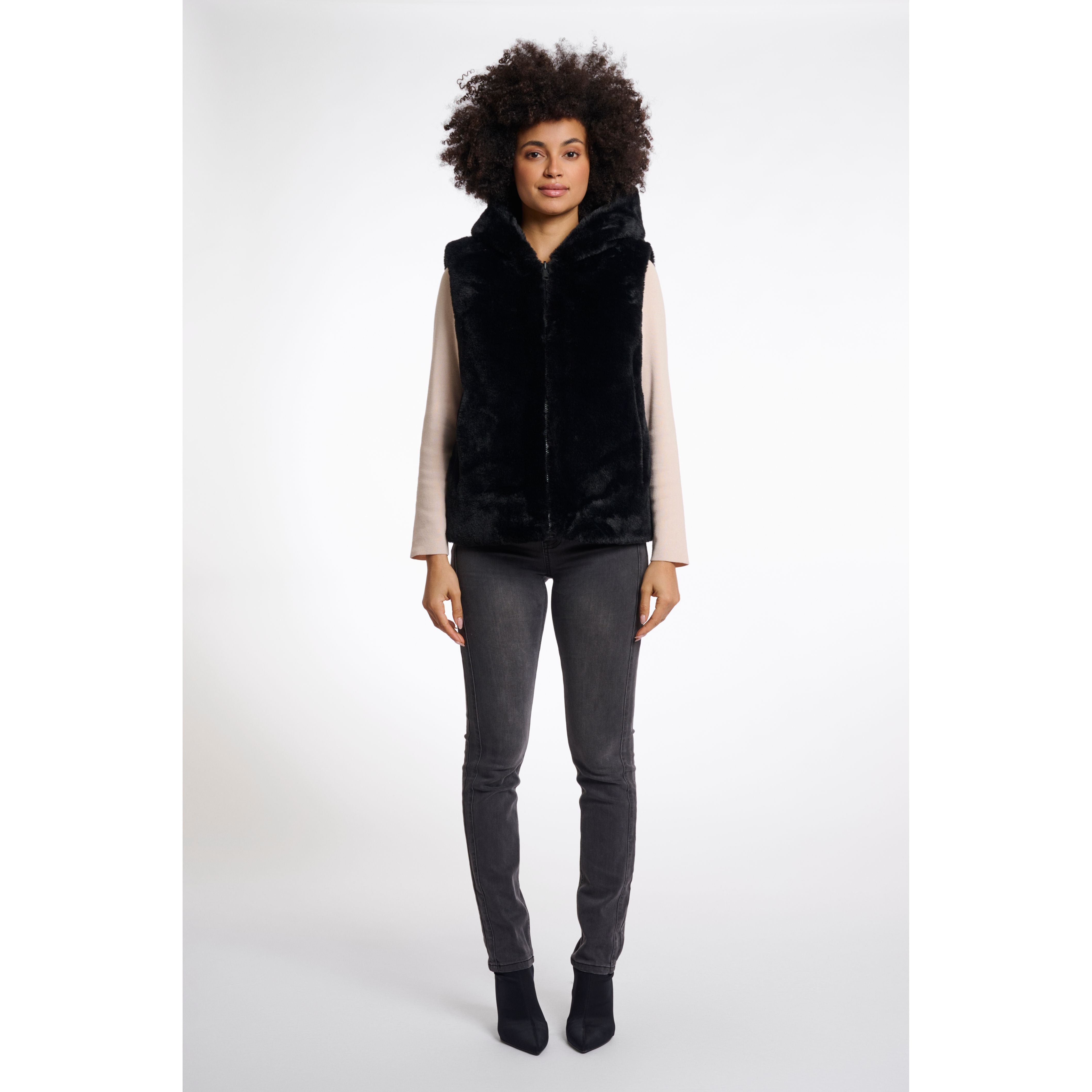 Rino & Pelle - Hiddo Reversible Vest in Black