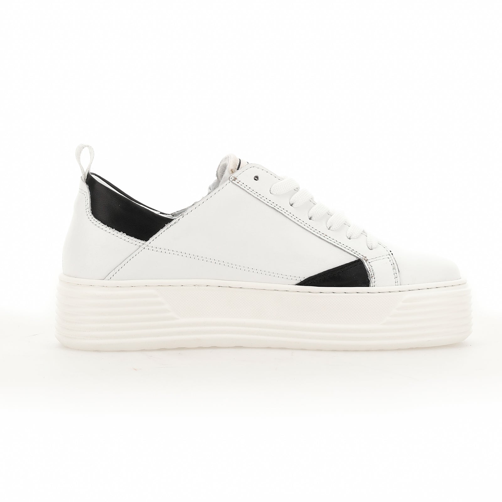 MJUS - Sneaker in Bianco Nero