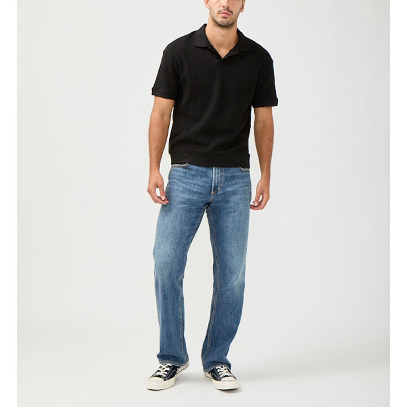 Silver Jeans - Zac Relaxed Fit Straight Leg Jean in M42411BTV362