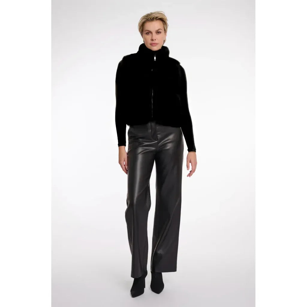 Rino & Pelle - May Vest in Black