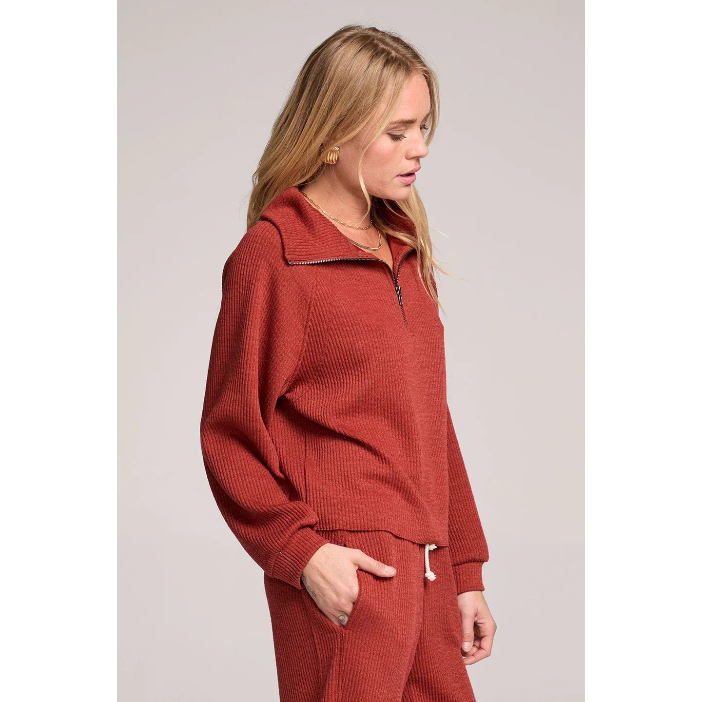 Saltwater Luxe - Half Zip Rustic Raglan Pullover in Rustic