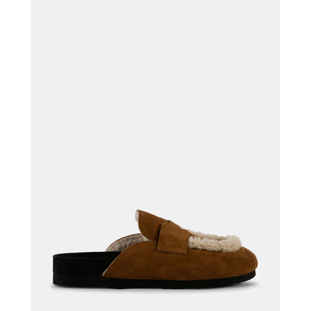 Steve Madden - Downy Loafer in Tan