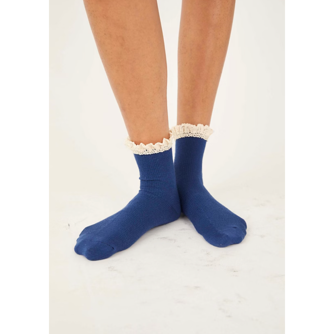 Free People - Beloved Waffle Knit Ankle Socks in Navy