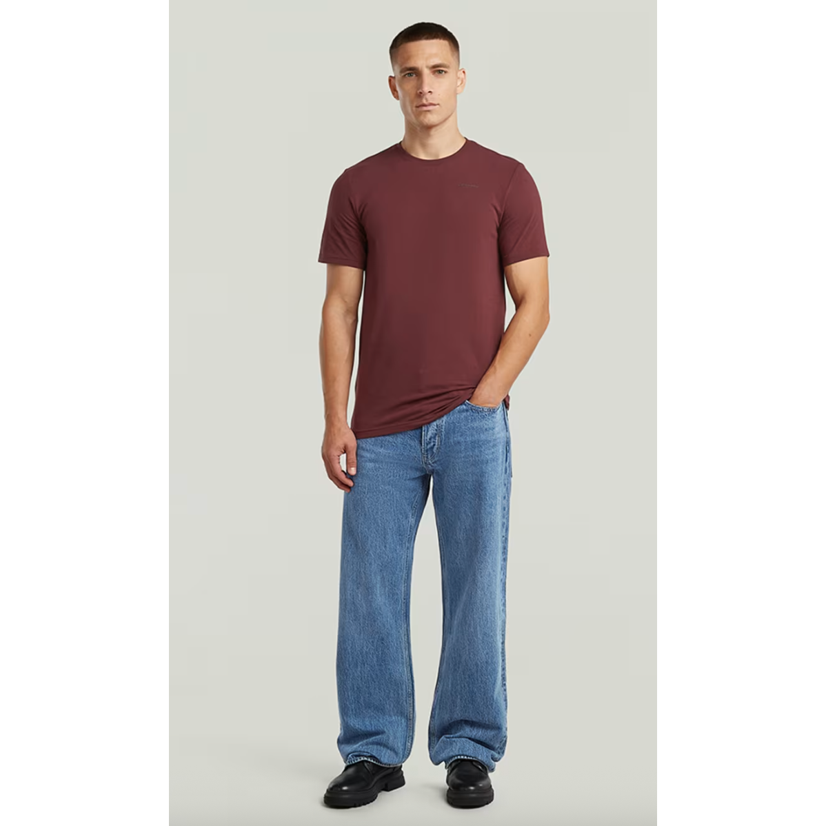 G Star -  Slim Base T-Shirt in Port Red
