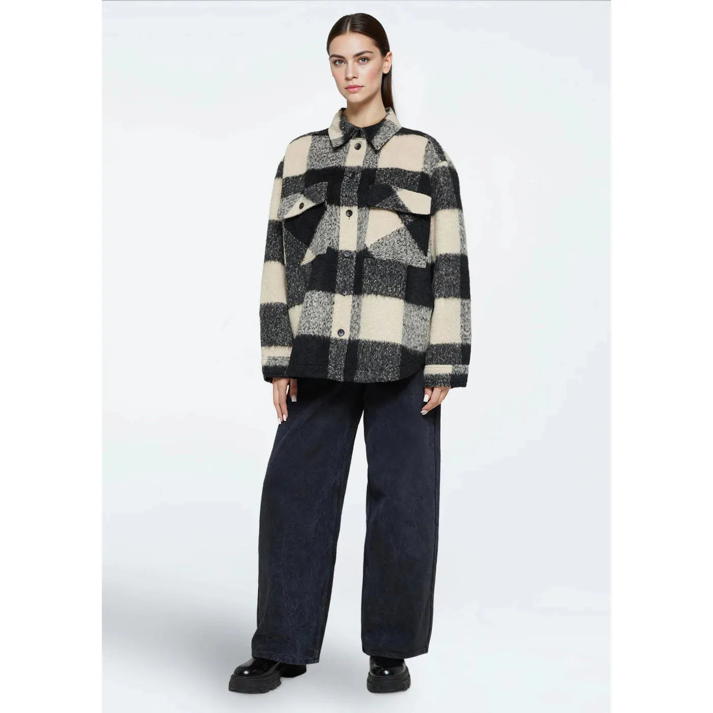 Minimum - Siggas Shirt Jacket in Black Check