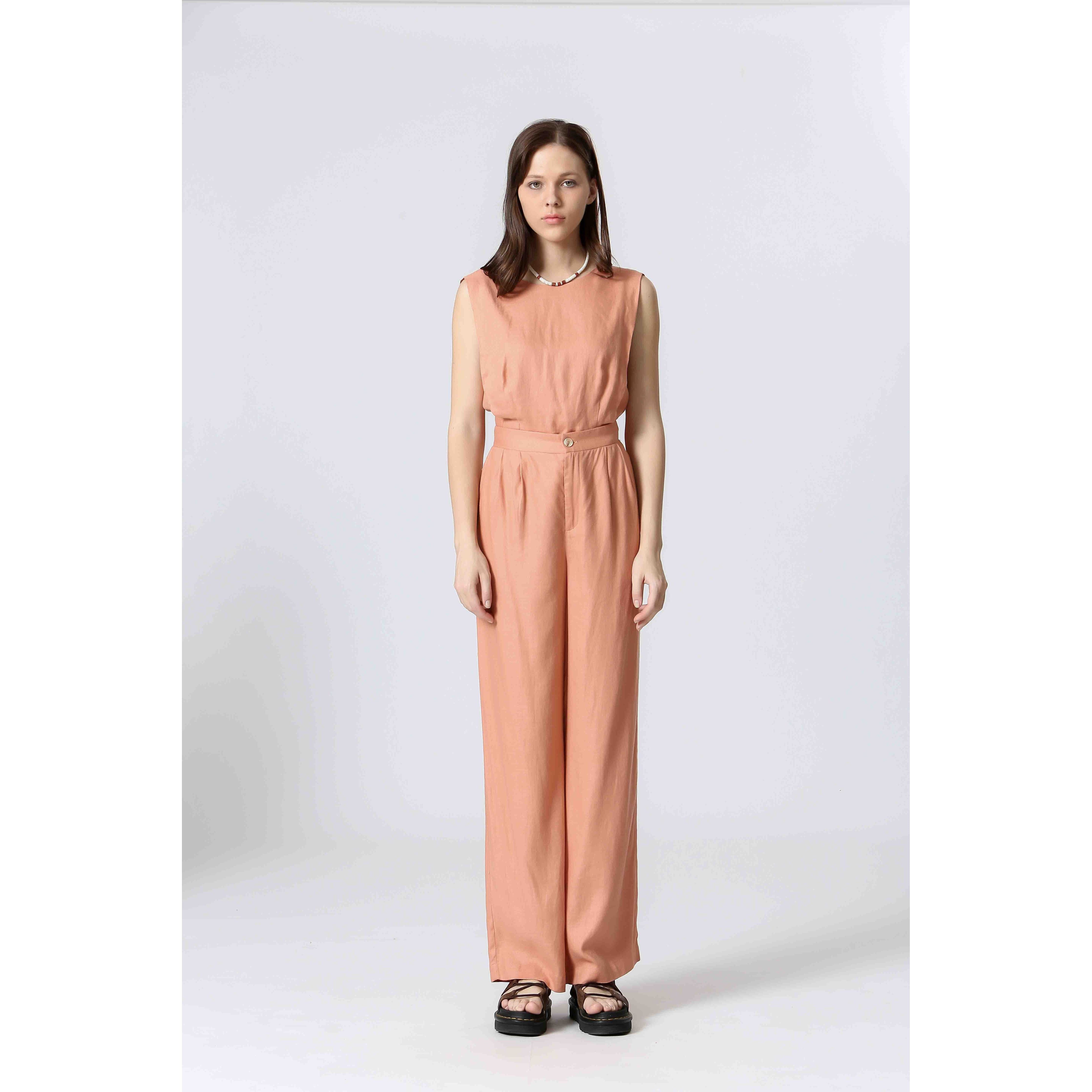 Korner - Wide Leg Pant in Peach