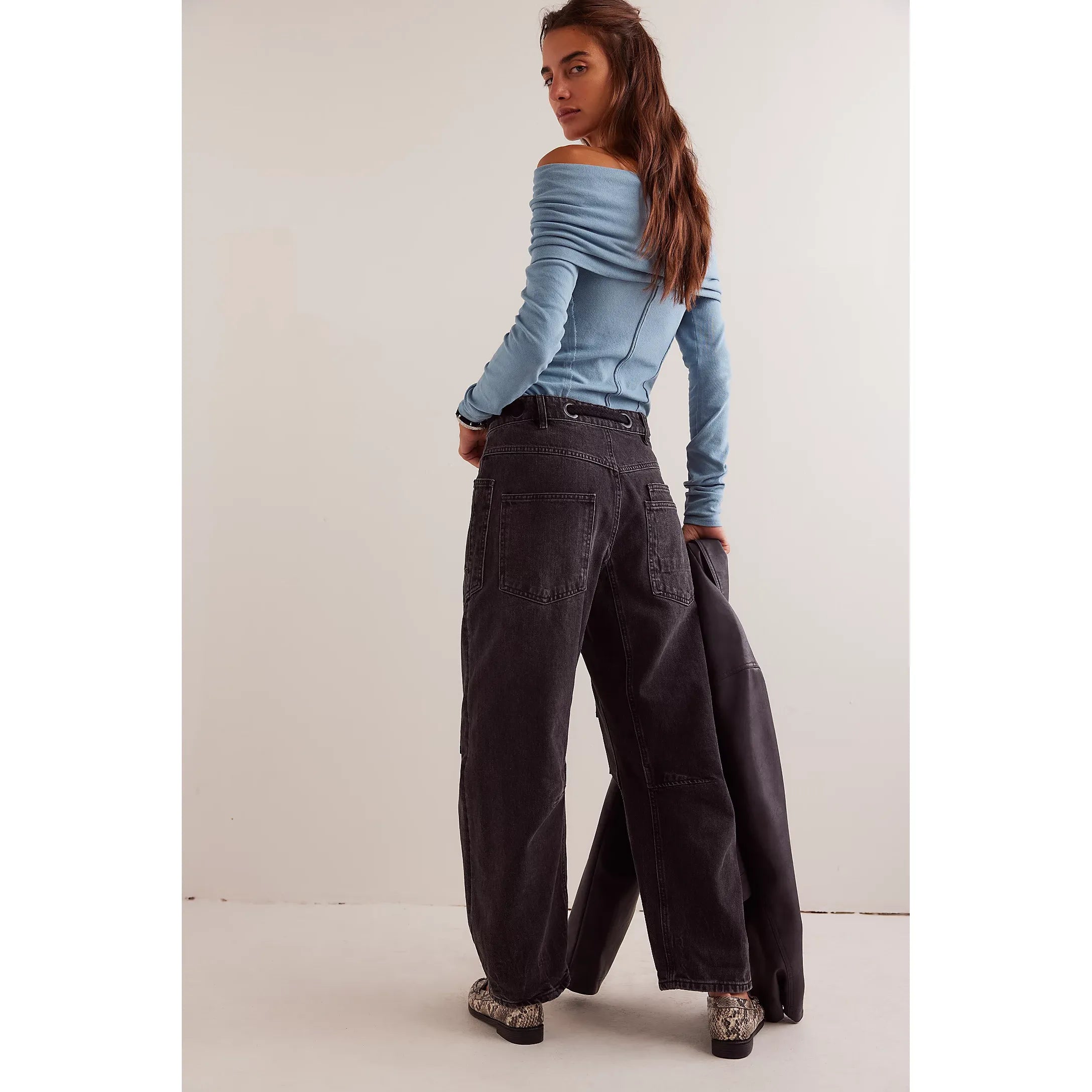 Free People - Moxie Low Slung Barrel in Night Hawk