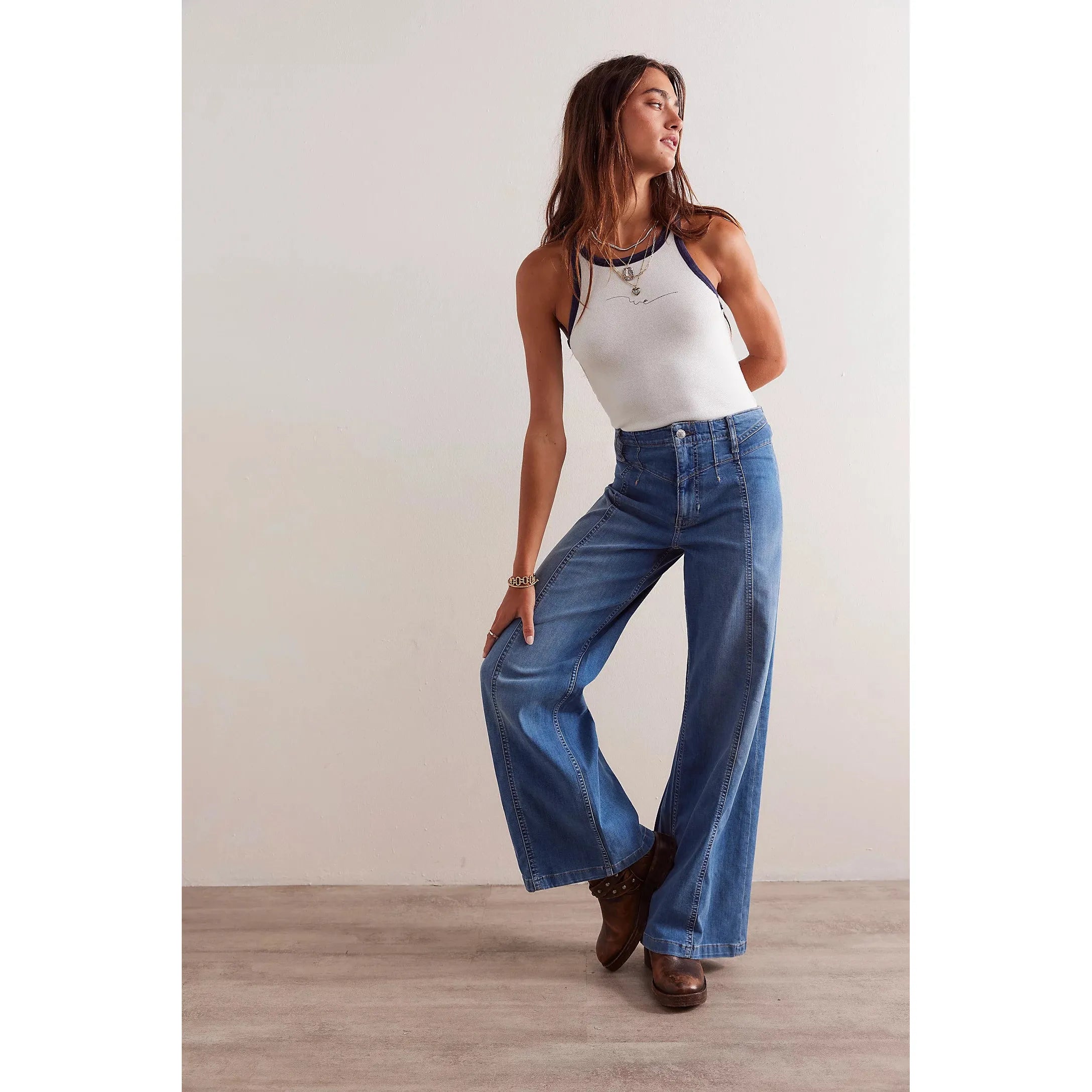 Free People - Libre Wide-Leg Jeans in Goodie Goodie