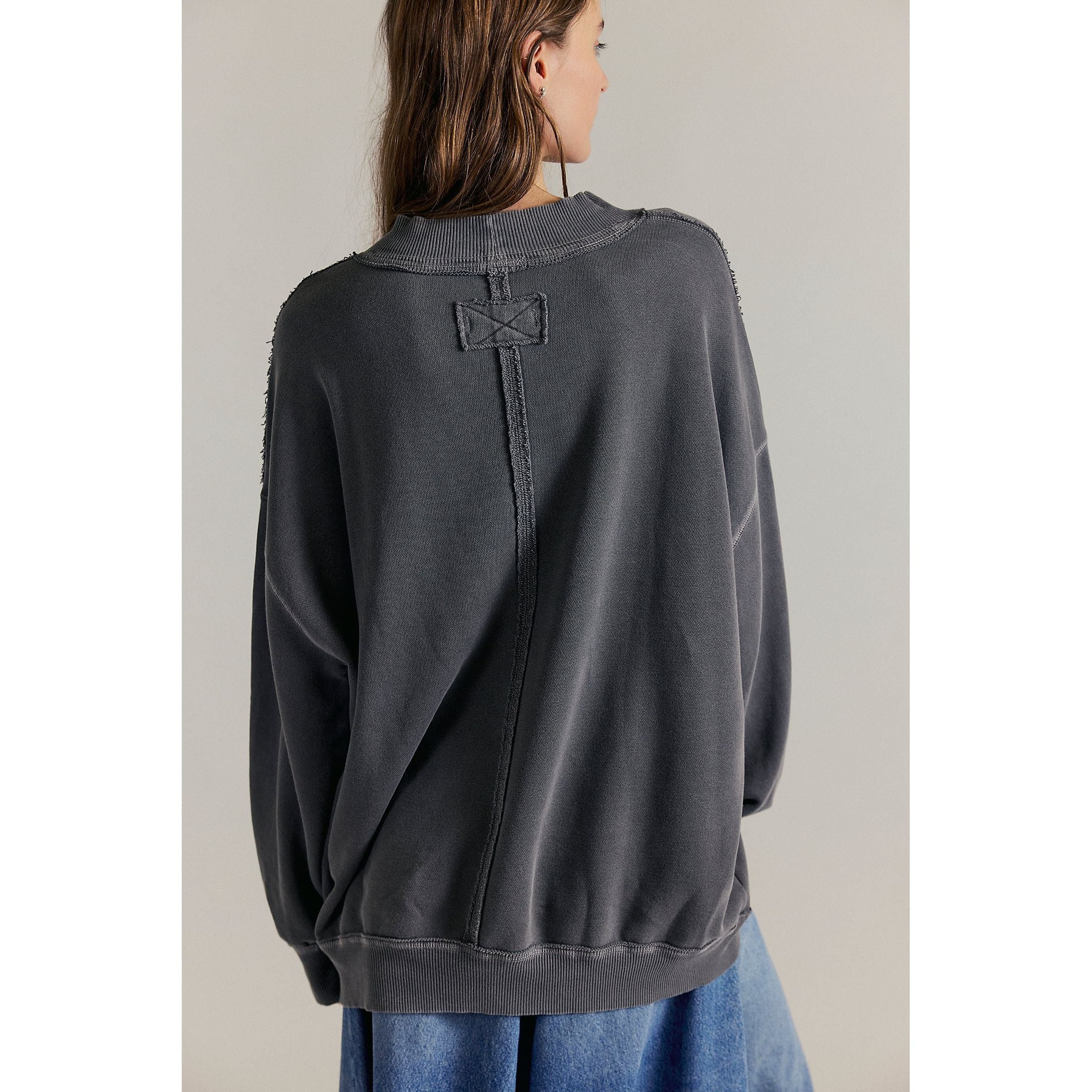 Free People -  Palm Springs Pullover in Washed Black