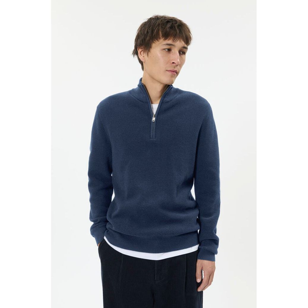 Matinique - MAlagoon Half-Zip Pullover in Insignia Blue