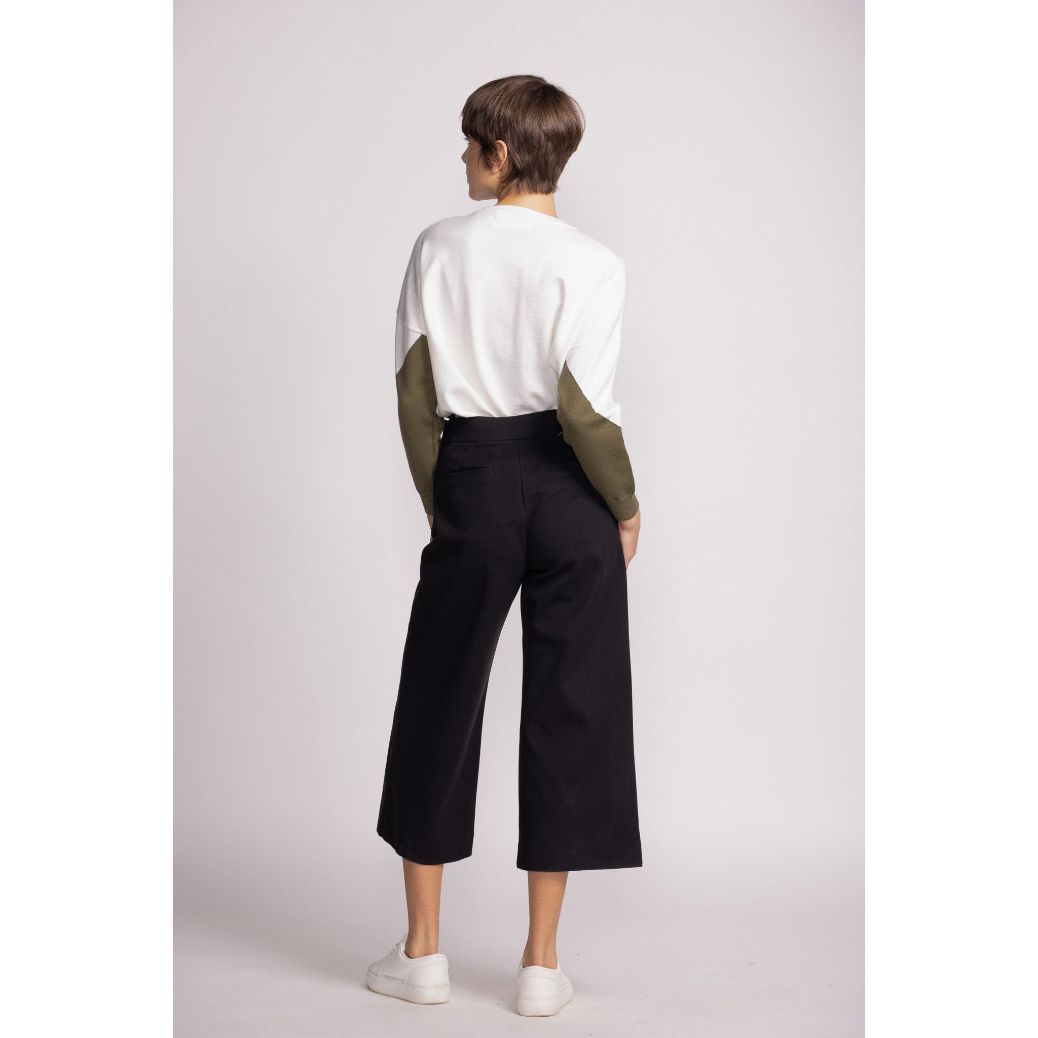 Pink Martini - Nadia Pant in Black